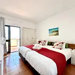 Albufeira Skylight 2 By Homing